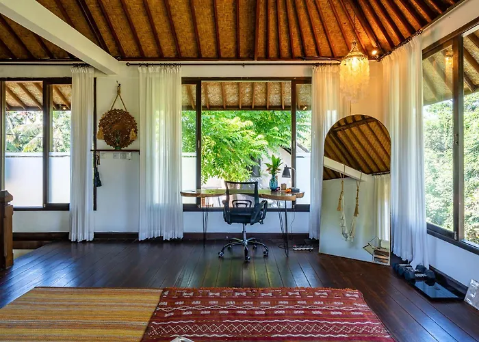 Unique 1br Ubud, Private Gym & Office - Parvati Villa Ubud
